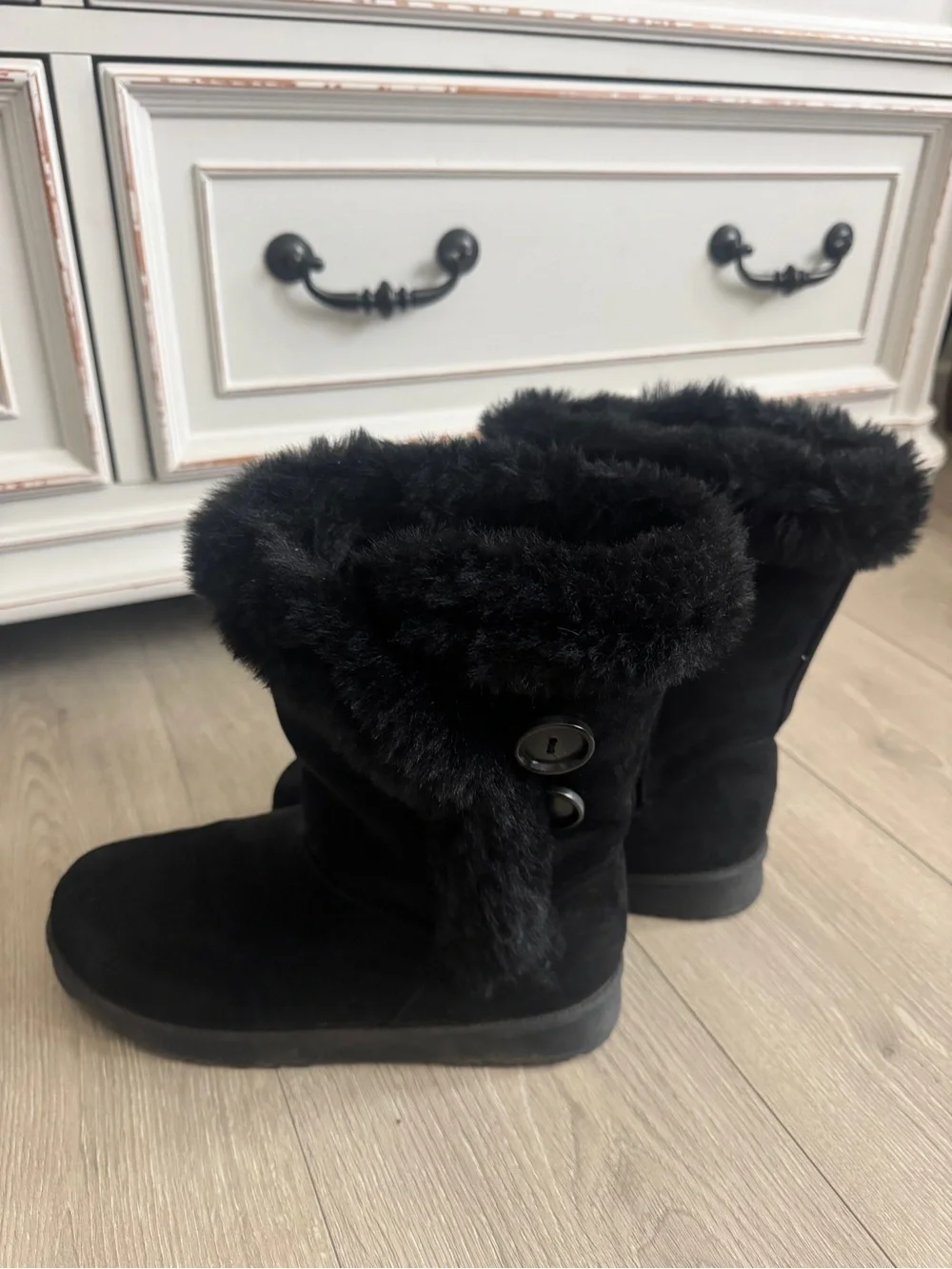 Kohl's Black Faux Fur Winter Boots with Button Accent